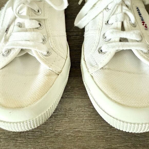 Superga Classic Canvas Low Top Sneaker in White - Size 37.5 - Picture 4 of 9